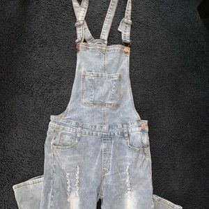 Unisex denim overalls!